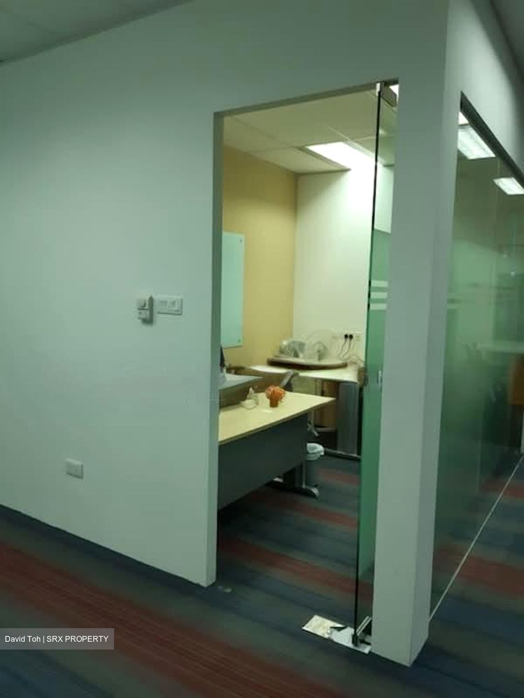 Raffles Place MRT (D1), Office #570952661